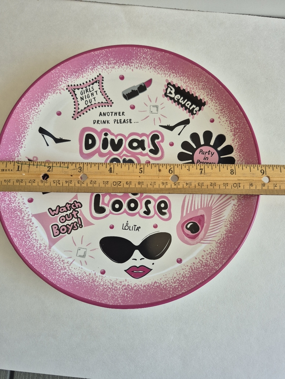Lolita Pink and Black "Divas on the Loose" Decorative Plate - Picture 5 of 8